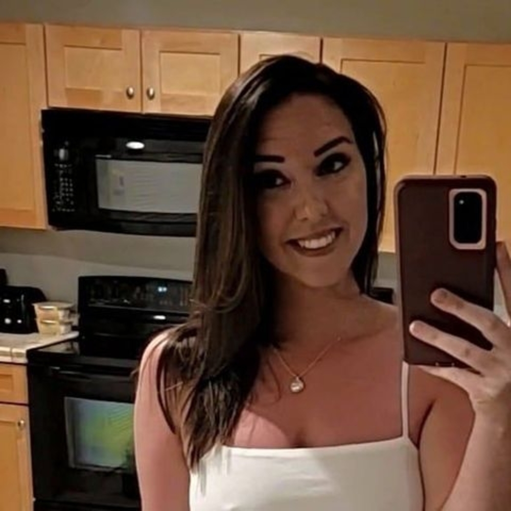 Meet your Posher, Mandy